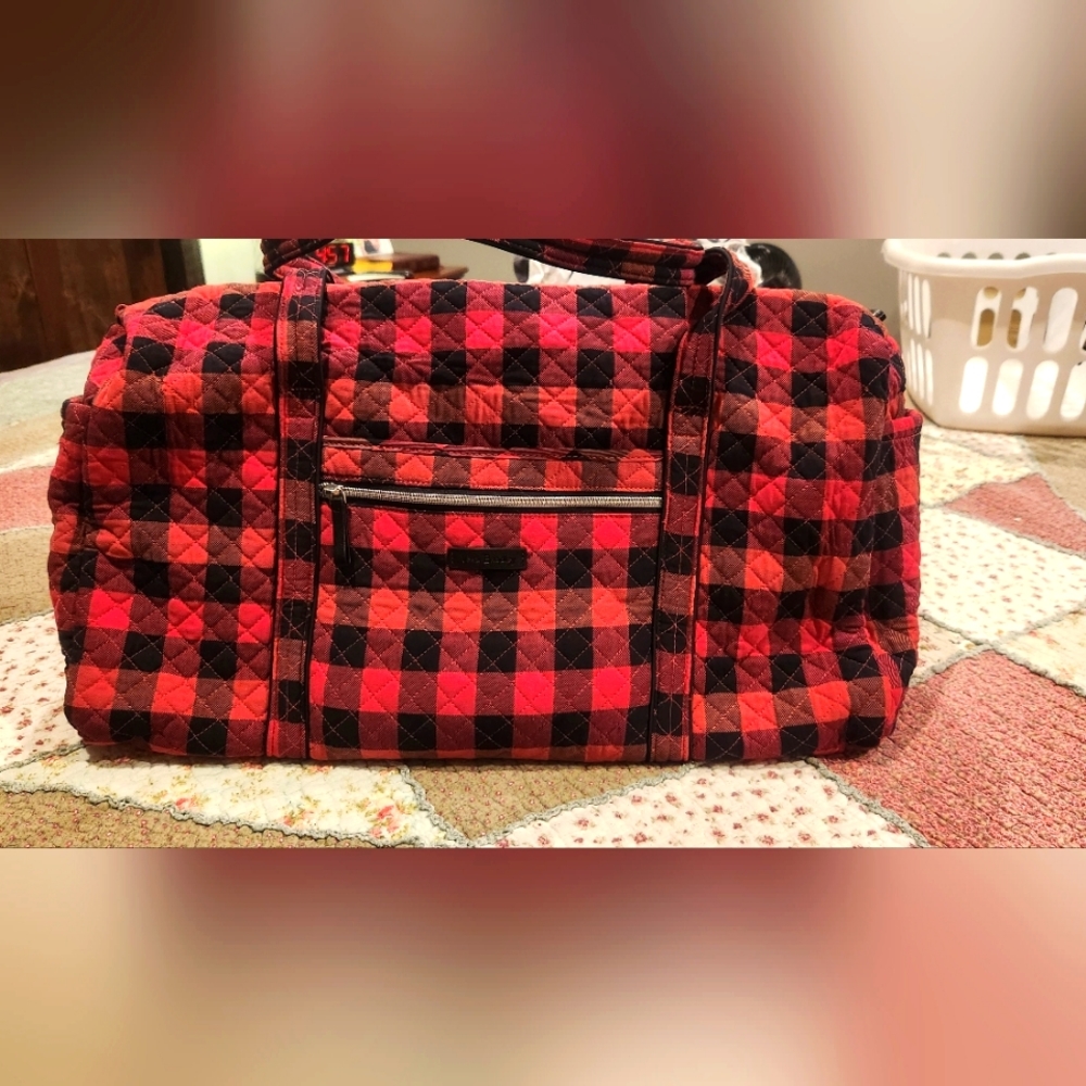 Vera Bradley large duffel bag